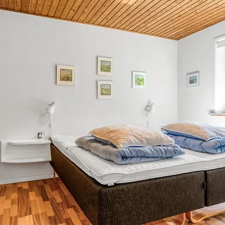 Ognen - 1-5km From The Sea By Interhome Feriehus